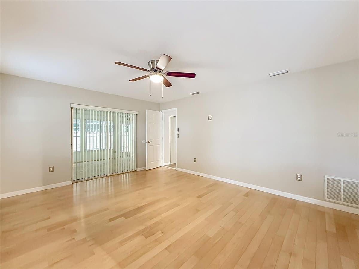 1601 GULF ROAD — photo 26 of 52