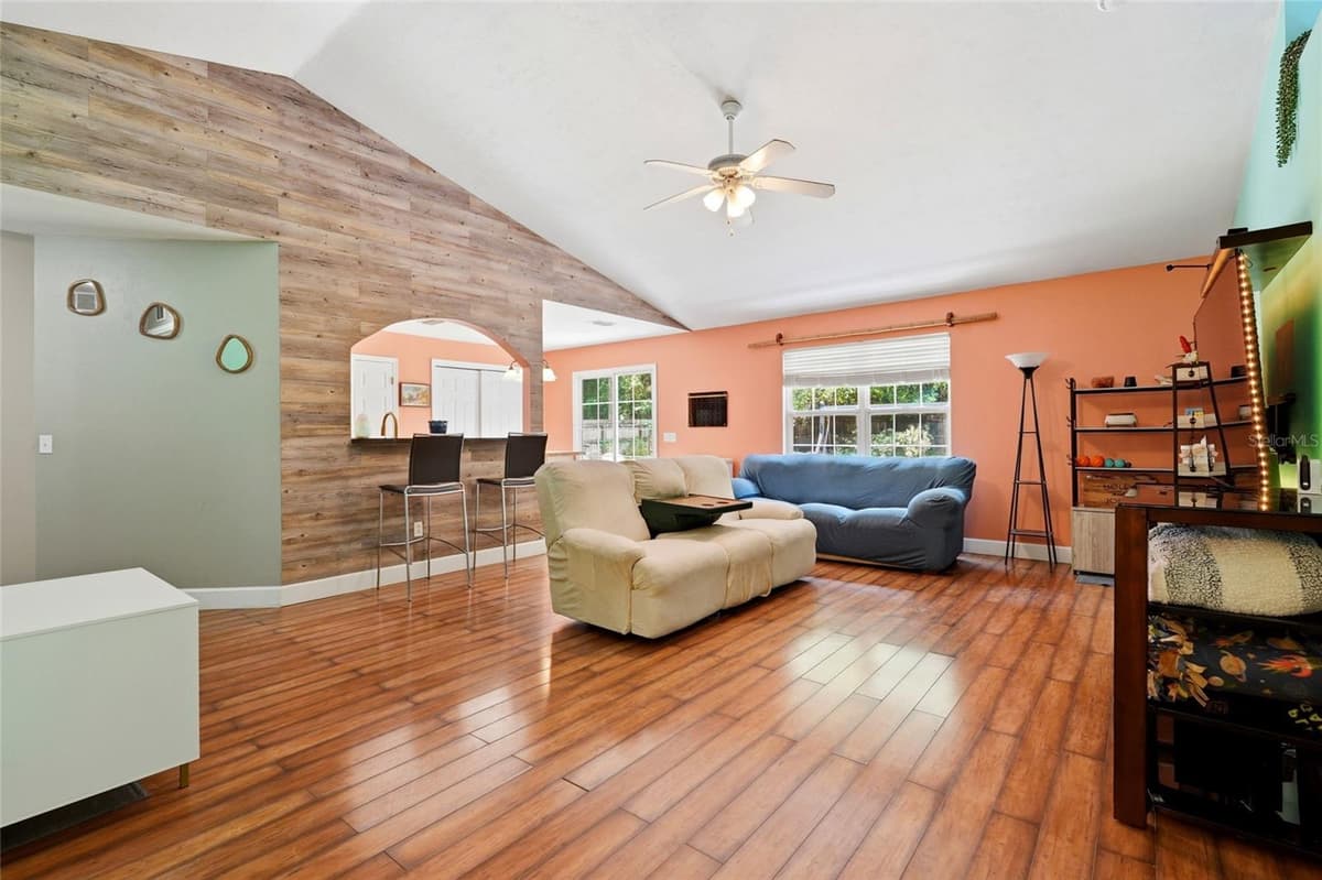 17686 239TH TERRACE — photo 8 of 22