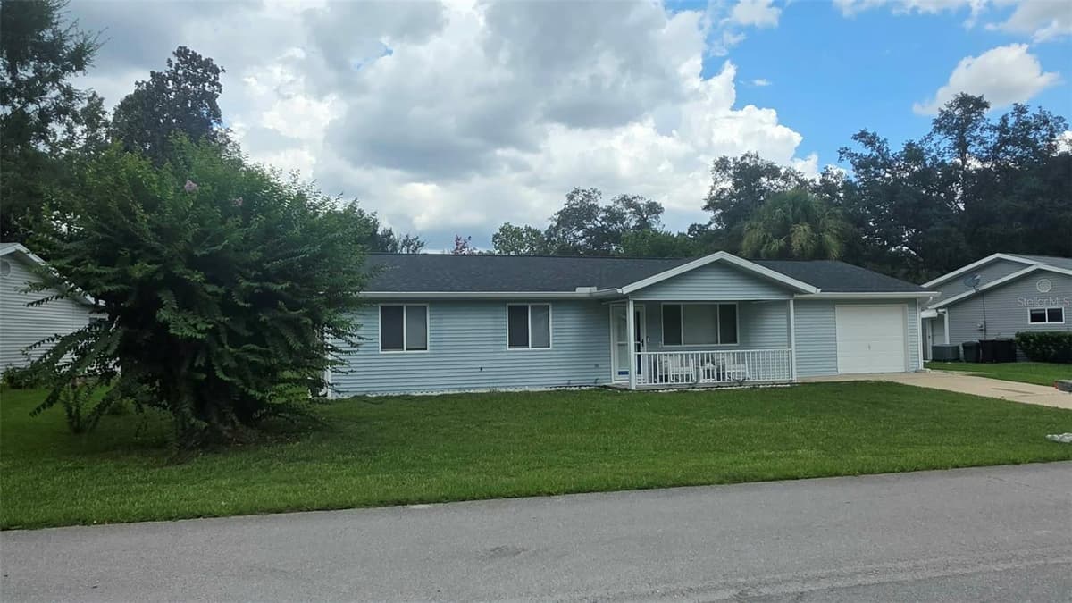 8041 109TH PLACE ROAD — photo 1 of 54