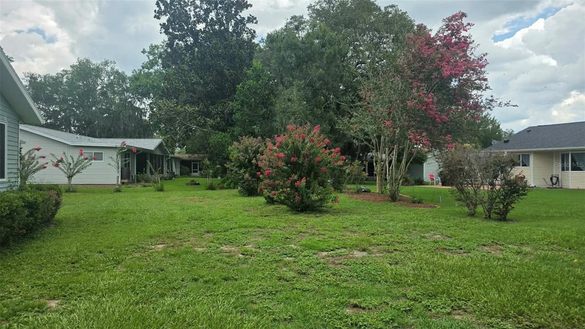 8041 109TH PLACE ROAD — photo 10 of 54