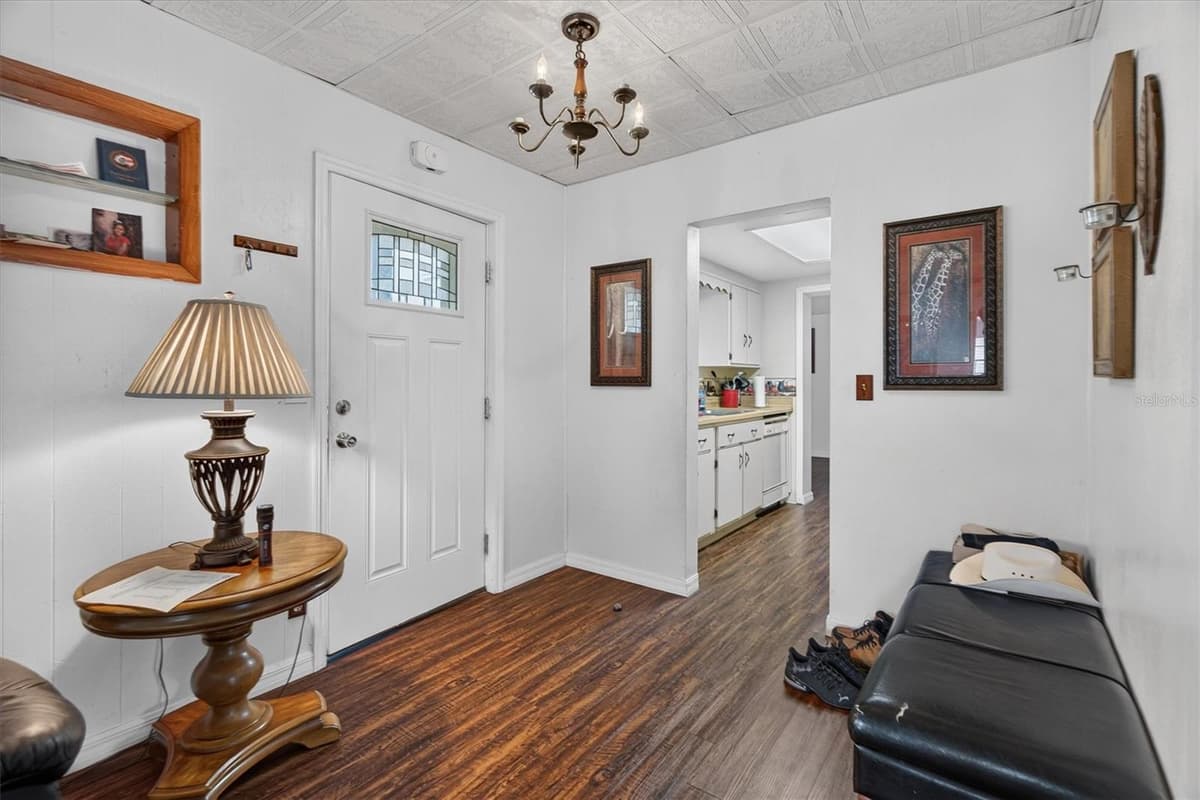 1865 CEDARWOOD DRIVE — photo 12 of 39