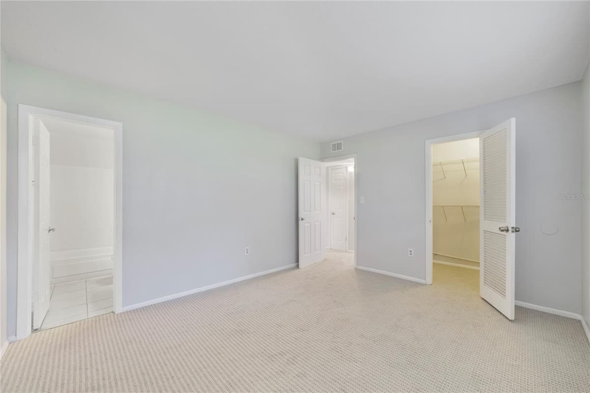 1695 LEE ROAD — photo 11 of 22