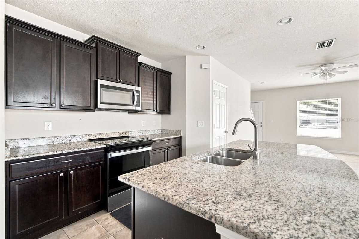 4755 SOMERSET HILL LANE — photo 24 of 38