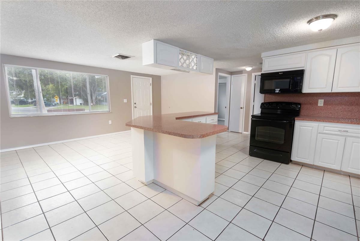 12401 GUNSTOCK LANE — photo 7 of 26