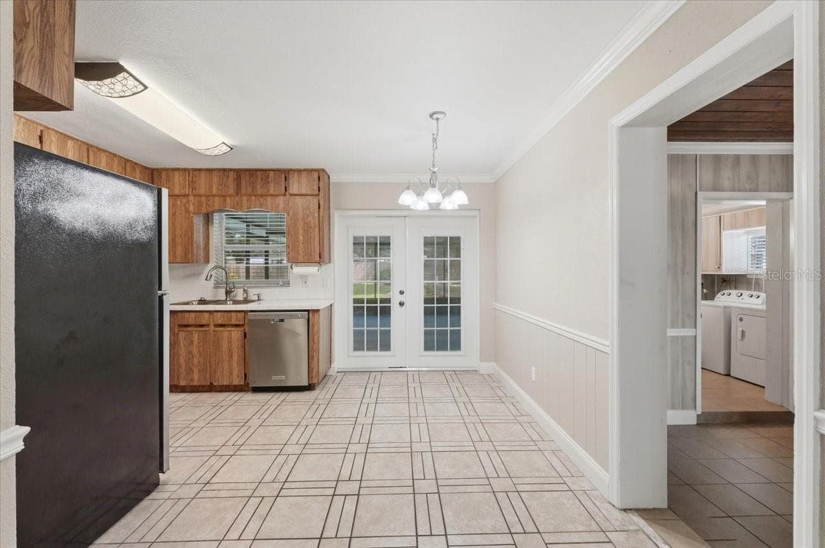 1557 LAKE SHIPP DRIVE — photo 19 of 55