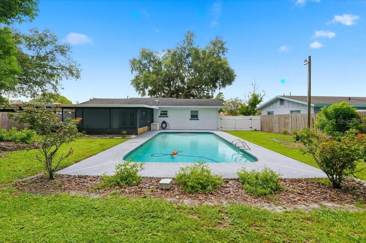 1557 LAKE SHIPP DRIVE — photo 43 of 55