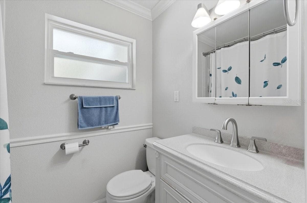 1557 LAKE SHIPP DRIVE — photo 23 of 55