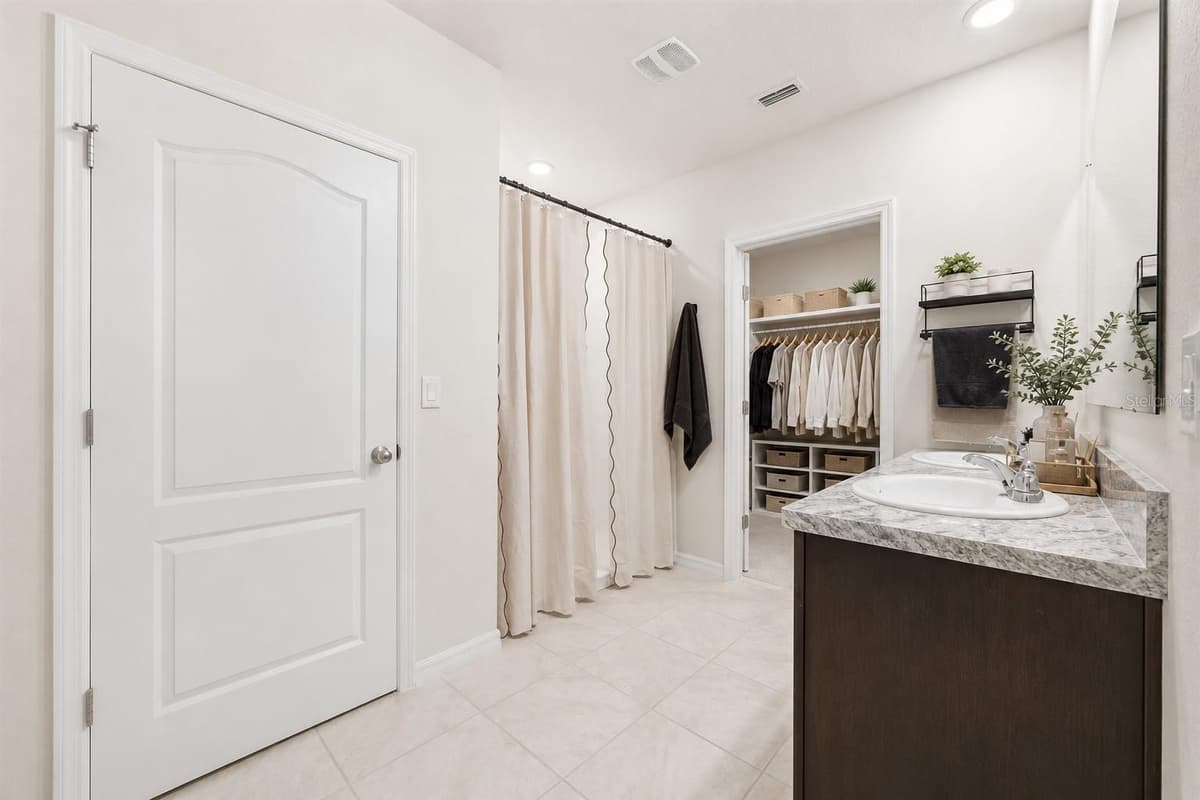 325 AUBURN GROVE CROSSING — photo 10 of 33