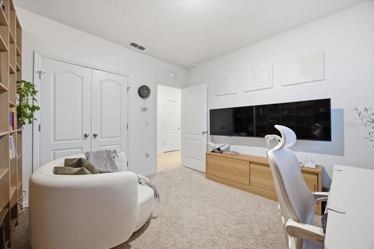 325 AUBURN GROVE CROSSING — photo 15 of 33