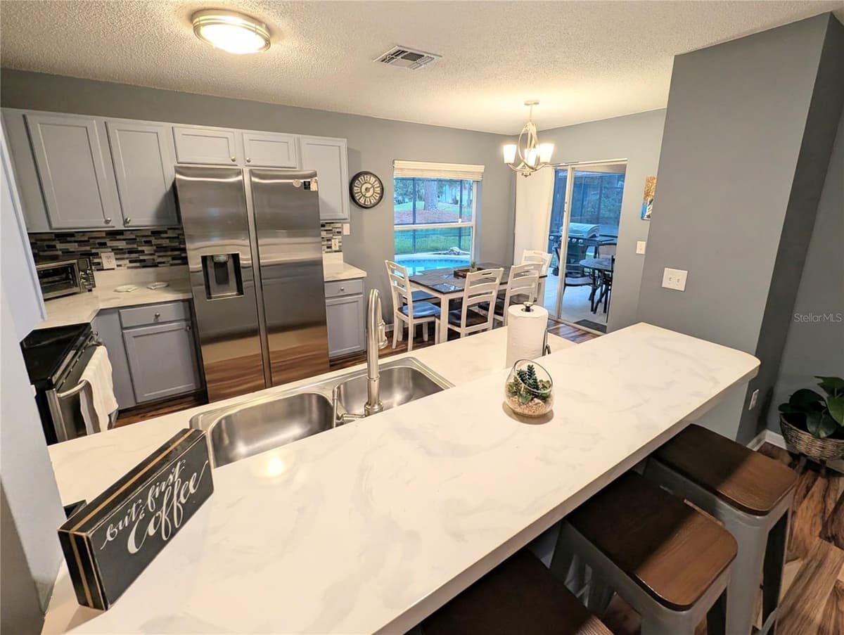 2976 KOKOMO LOOP — photo 8 of 33