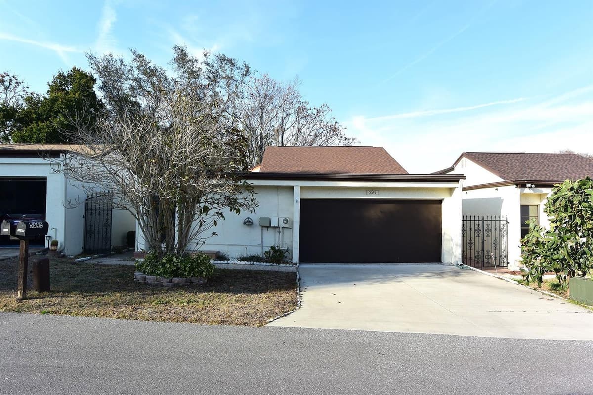5645 HAMILTON HARBOR DRIVE — photo 1 of 6