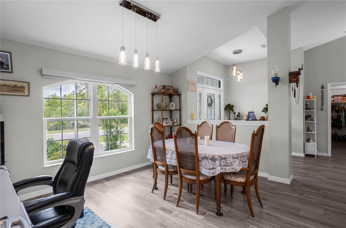 4136 FINDLAY STREET — photo 10 of 62