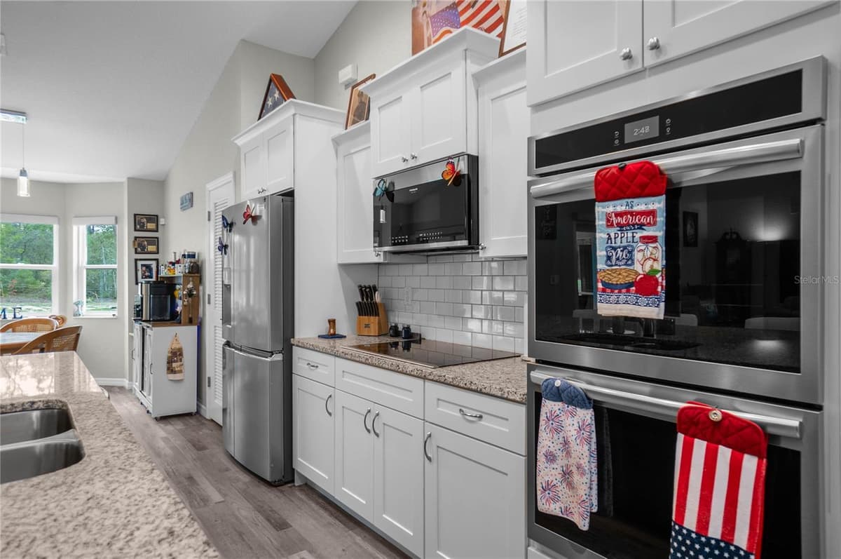4136 FINDLAY STREET — photo 15 of 62