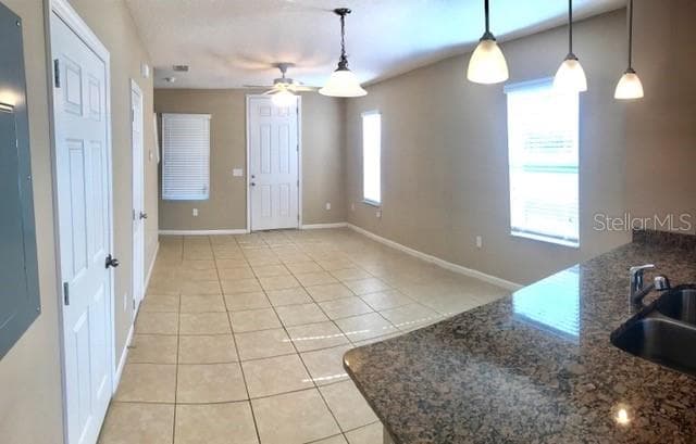 1102 CHELSEA DRIVE — photo 3 of 8