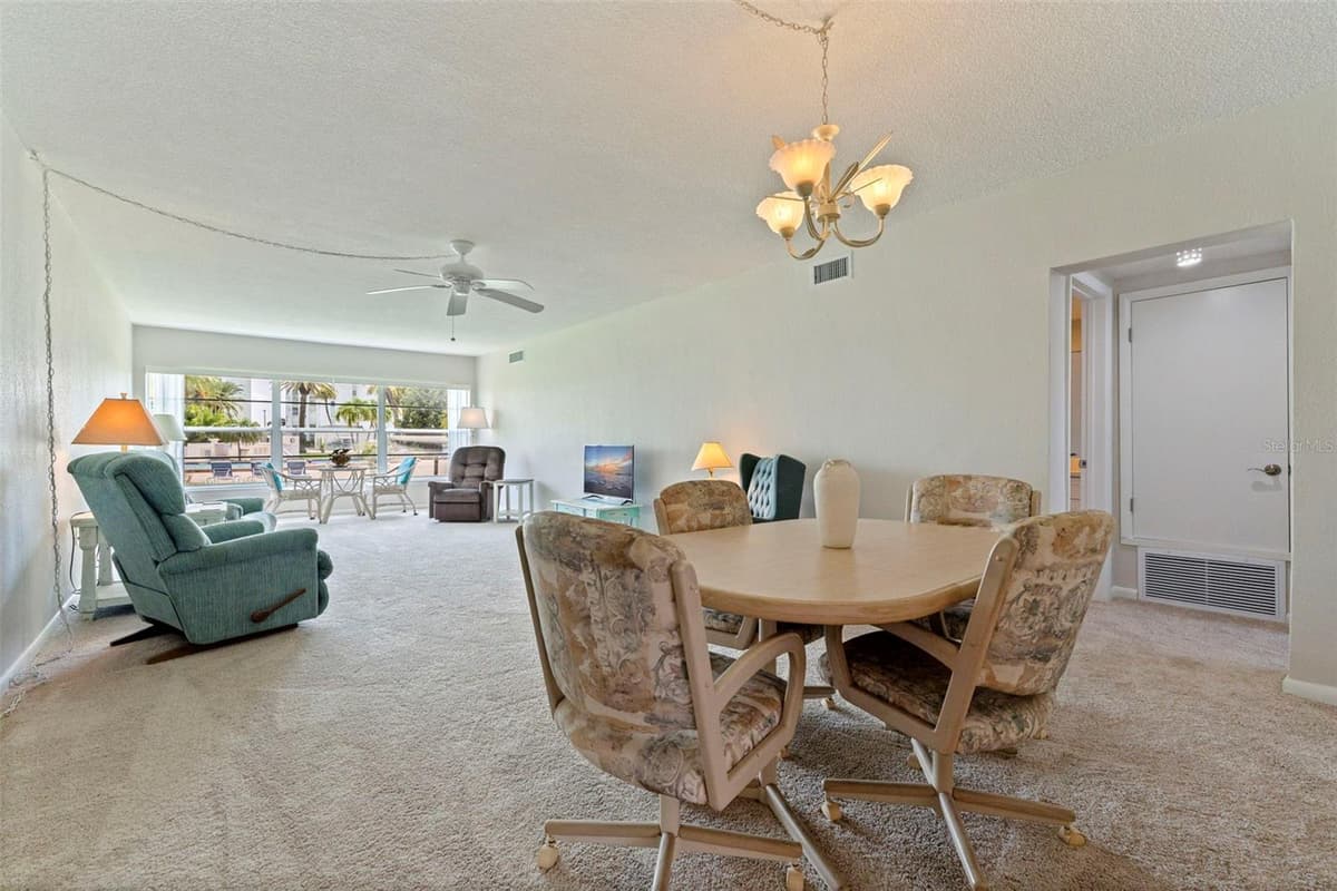 6363 GULF WINDS DRIVE — photo 8 of 26