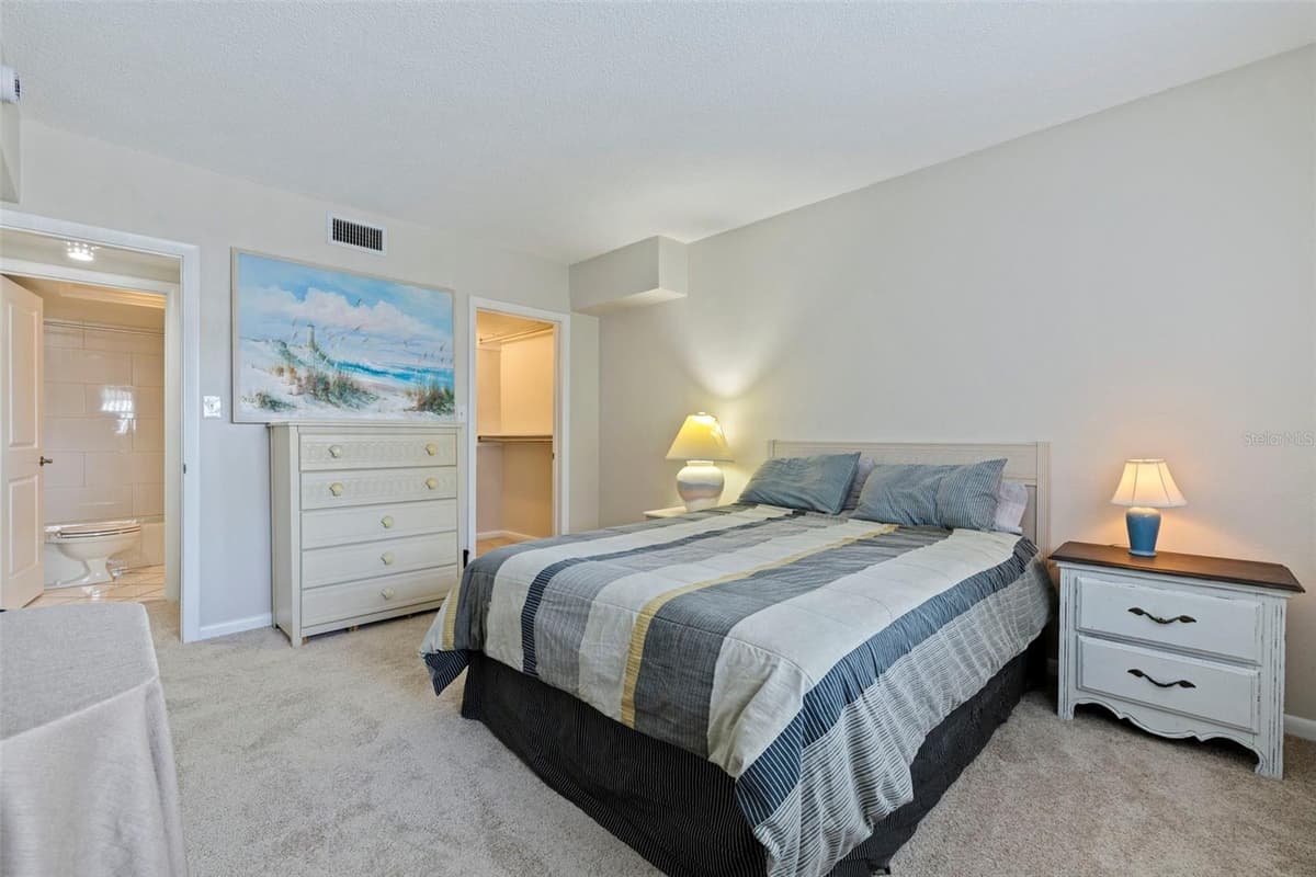 6363 GULF WINDS DRIVE — photo 18 of 26
