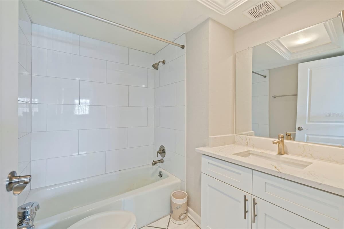 6363 GULF WINDS DRIVE — photo 15 of 26