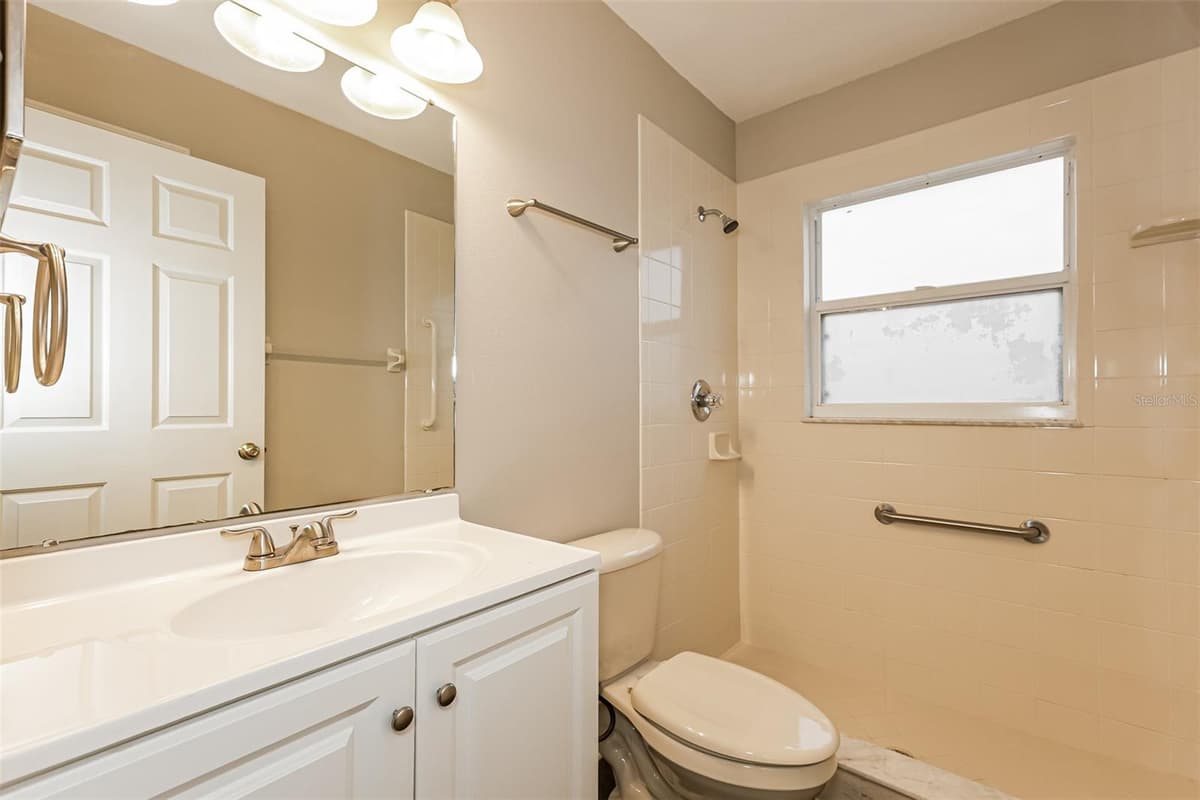 823 ROCKY MOUNTAIN COURT — photo 16 of 21
