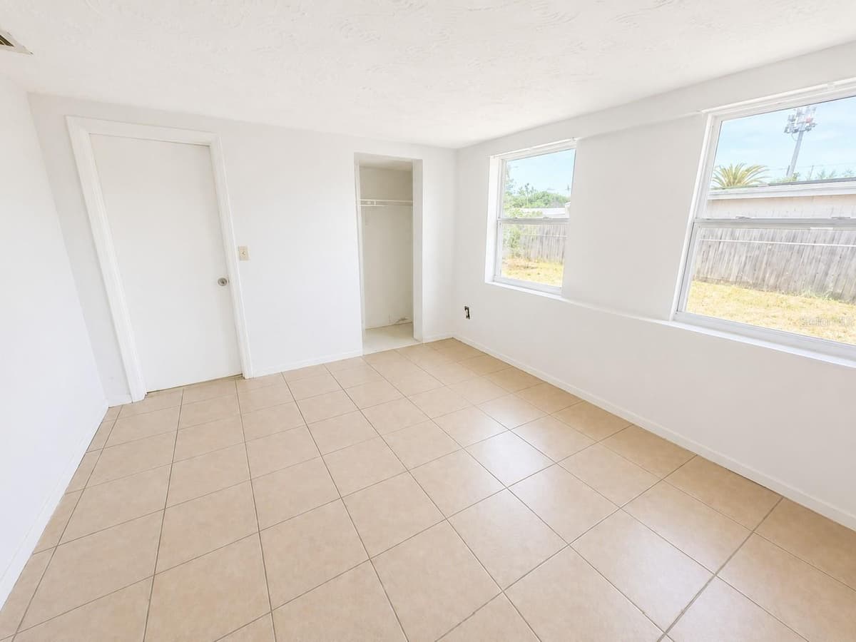 3303 EISENHOWER DRIVE — photo 9 of 11