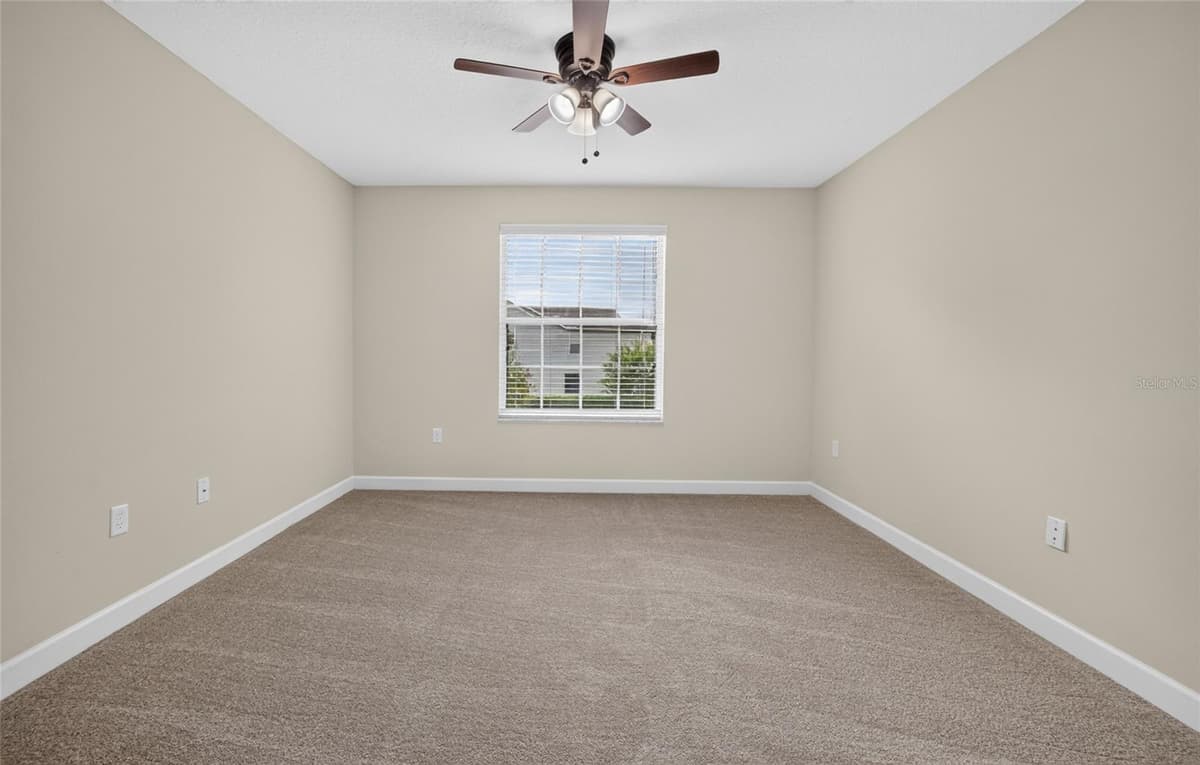 5202 ROYCE DRIVE — photo 53 of 76
