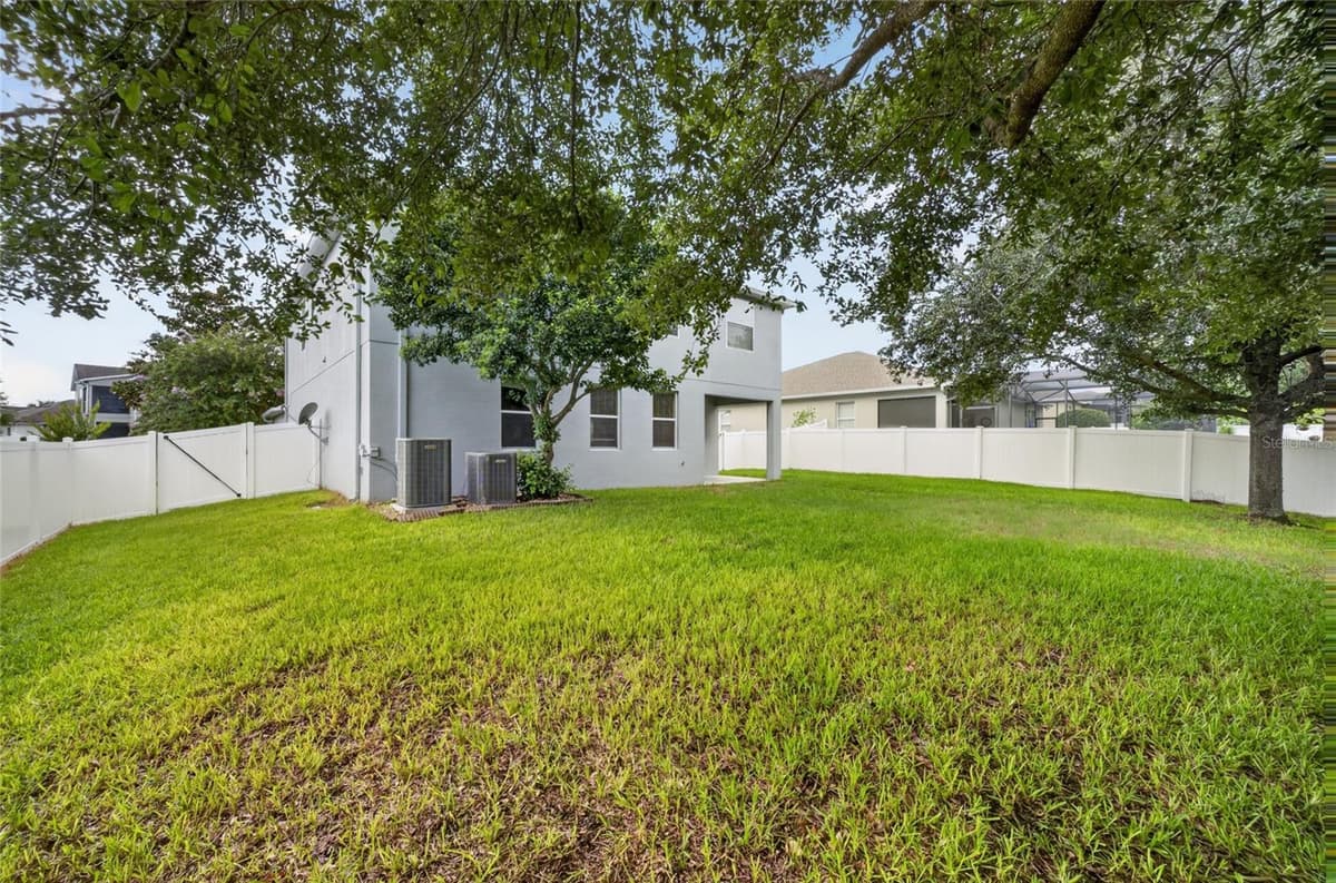 5202 ROYCE DRIVE — photo 56 of 76