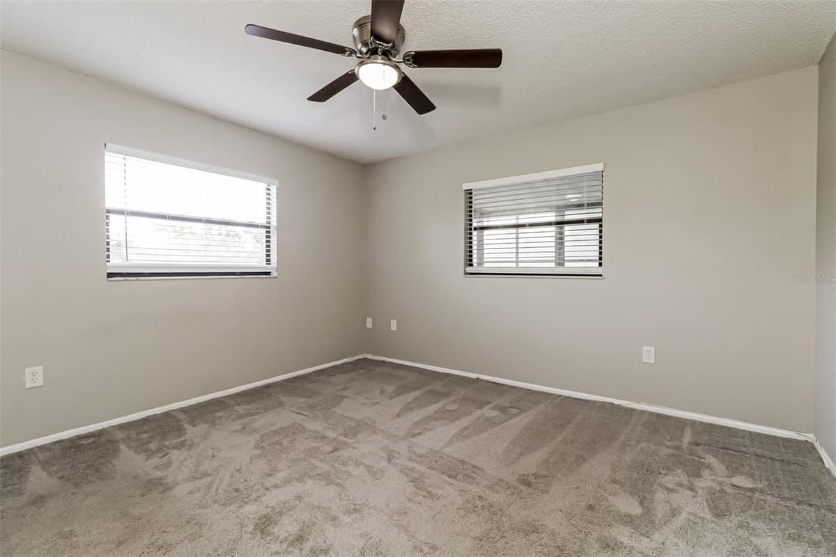 11322 WOLF COURT — photo 10 of 21