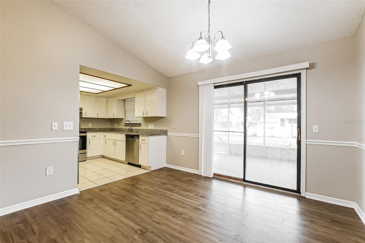 1309 COVE PLACE — photo 5 of 20