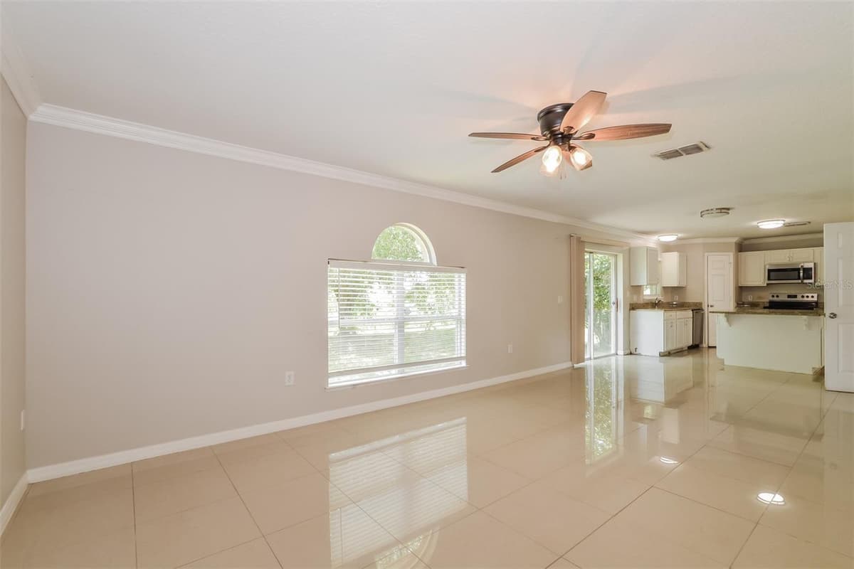 2361 ANDREWS VALLEY DRIVE — photo 4 of 22