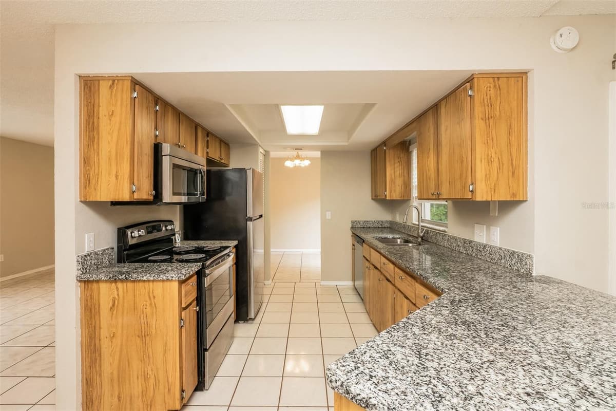 2680 SWEET SPRINGS STREET — photo 8 of 22
