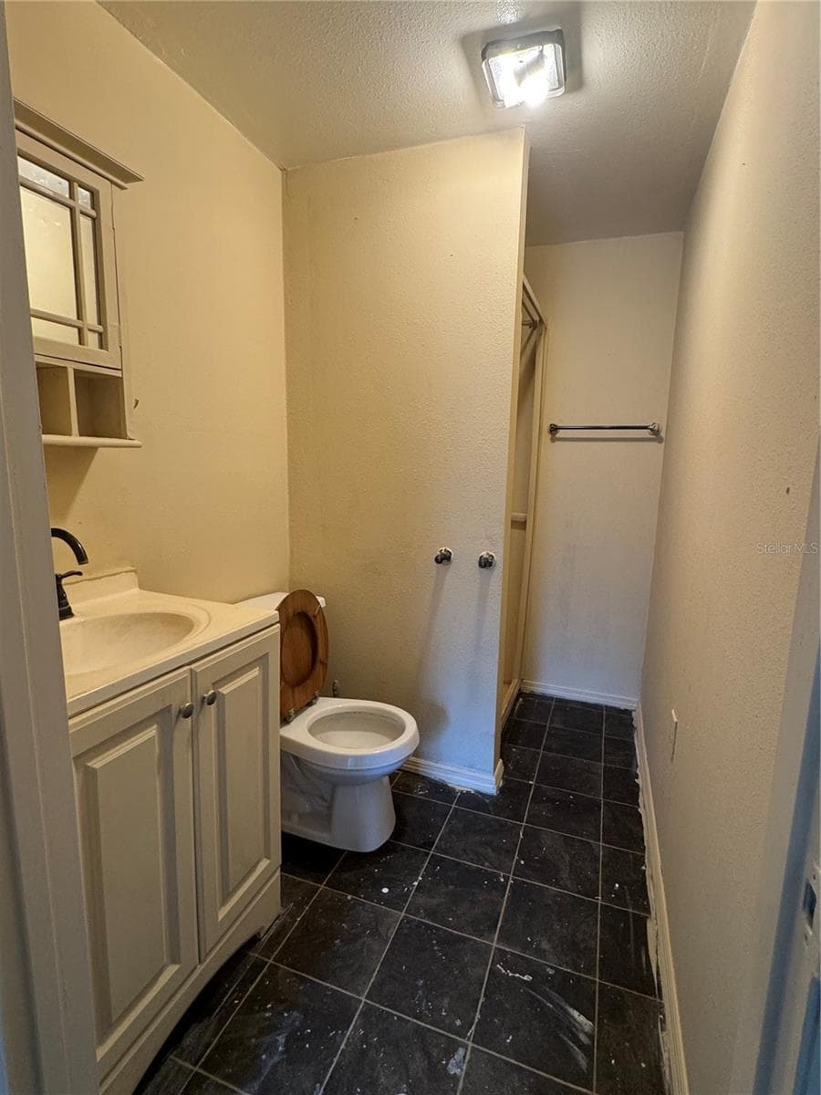 4804 KIPP CIRCLE — photo 22 of 24