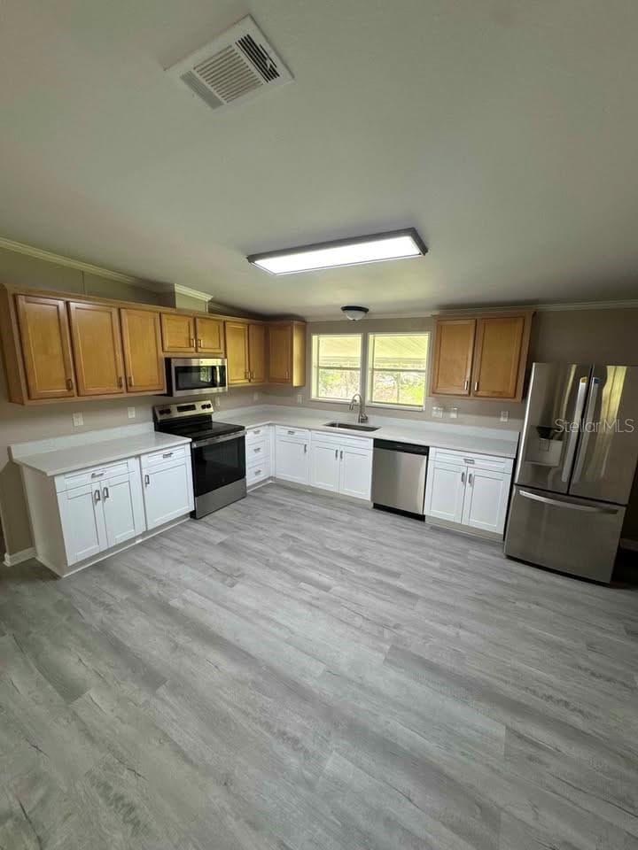 4804 KIPP CIRCLE — photo 9 of 24