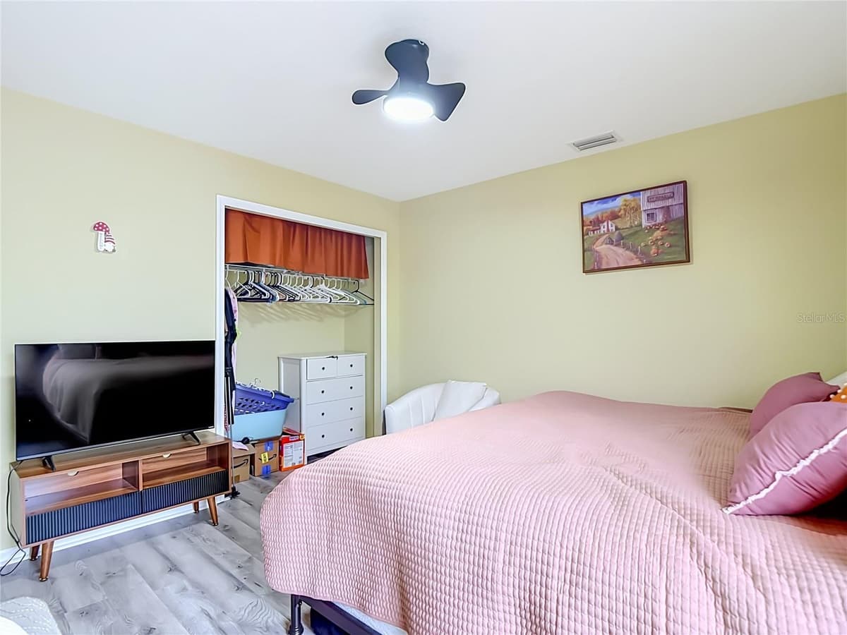 2221 3RD AVENUE — photo 34 of 51