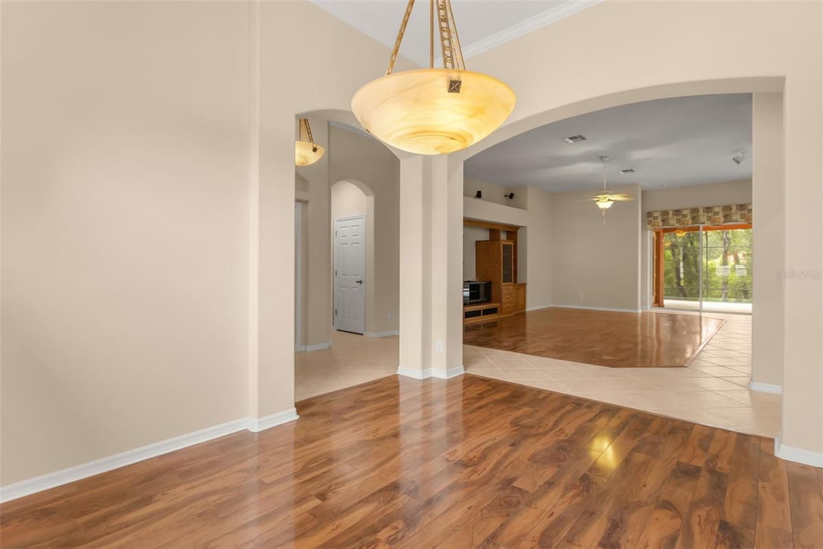 595 SAND WEDGE LOOP — photo 10 of 55