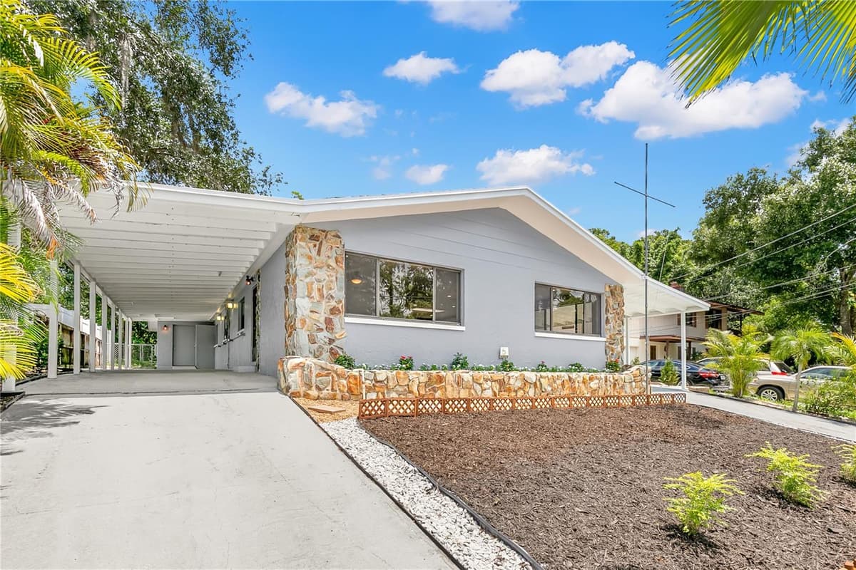 1435 WEGMANN DRIVE — photo 4 of 31