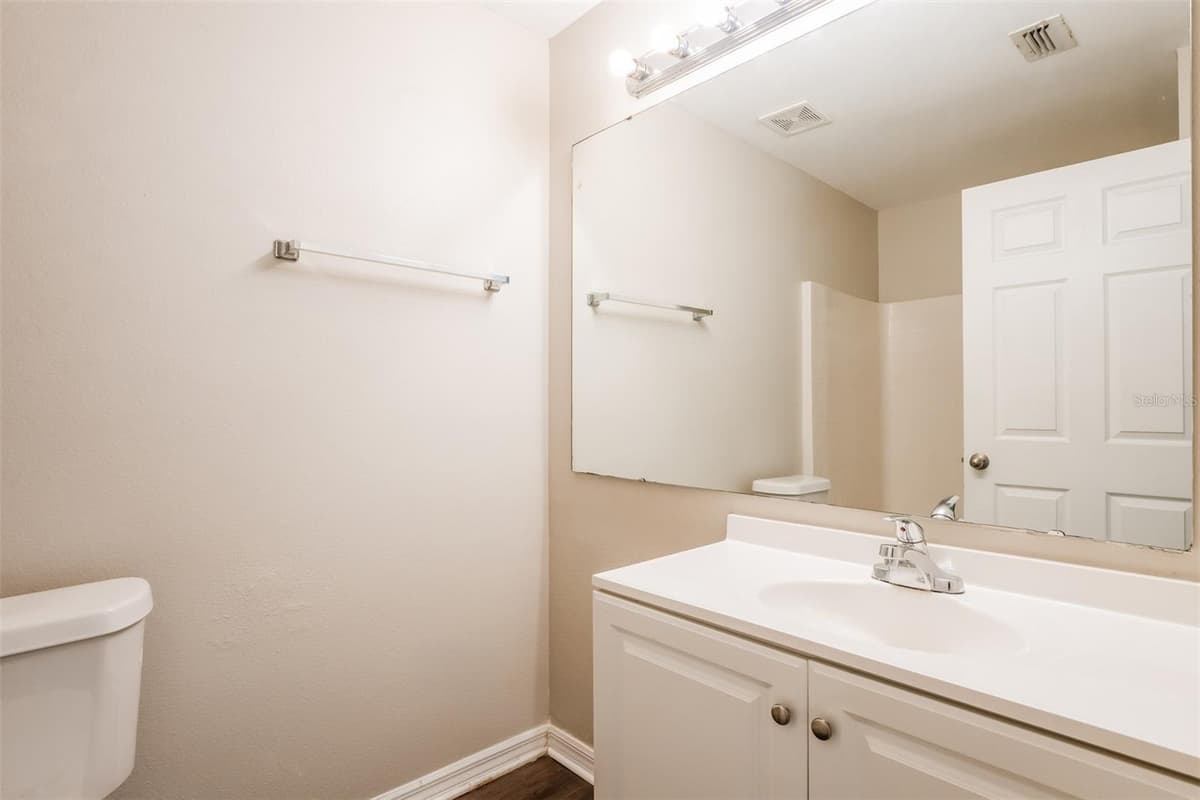 2729 GRAMERCY DRIVE — photo 17 of 21