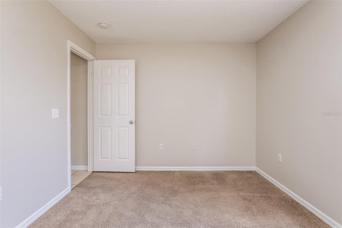 2729 GRAMERCY DRIVE — photo 15 of 21