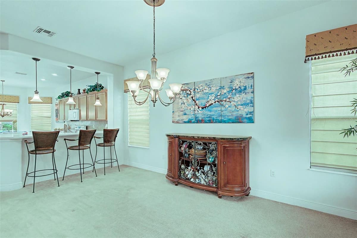 280 INDIAN WELLS AVENUE — photo 14 of 38
