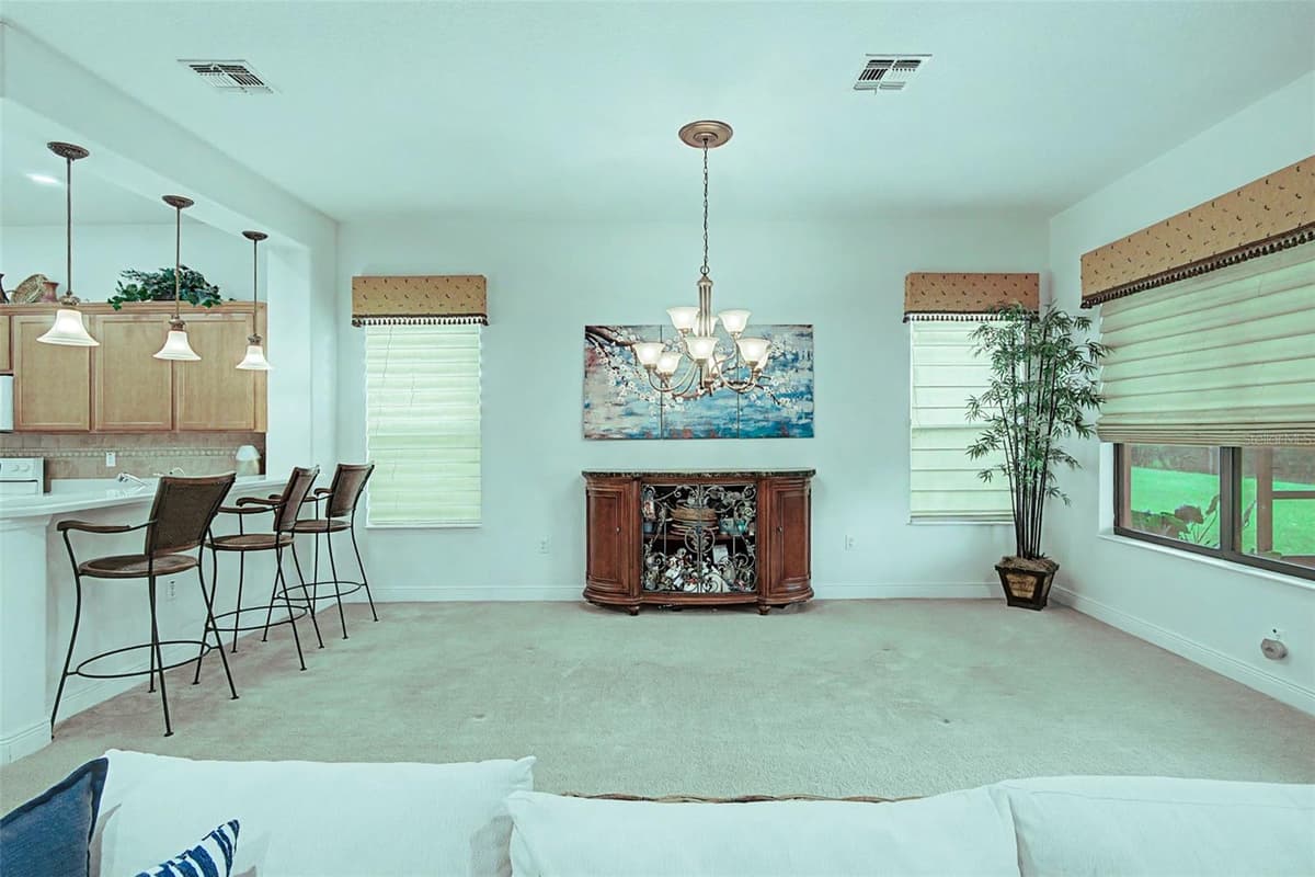 280 INDIAN WELLS AVENUE — photo 9 of 38