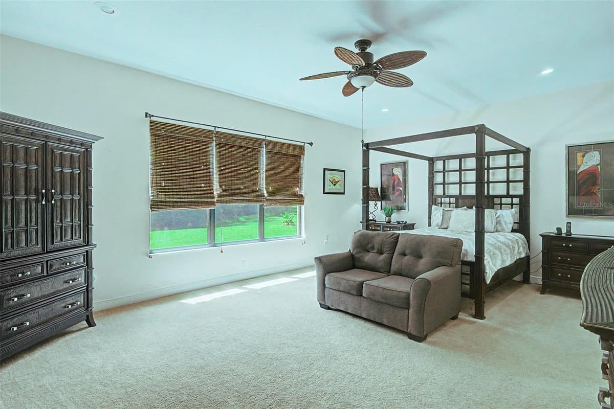 280 INDIAN WELLS AVENUE — photo 17 of 38
