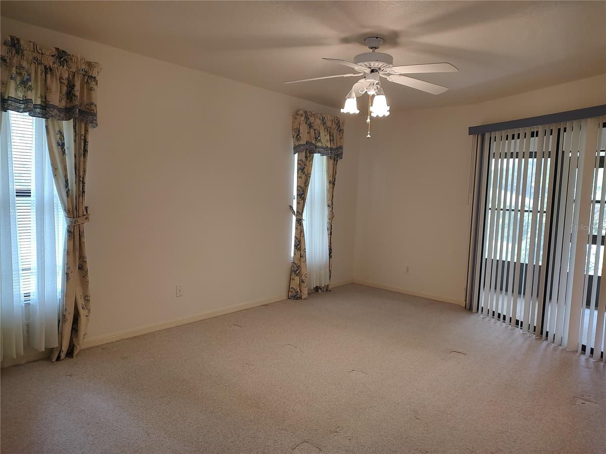 3716 COVE PARK TRAIL — photo 17 of 34