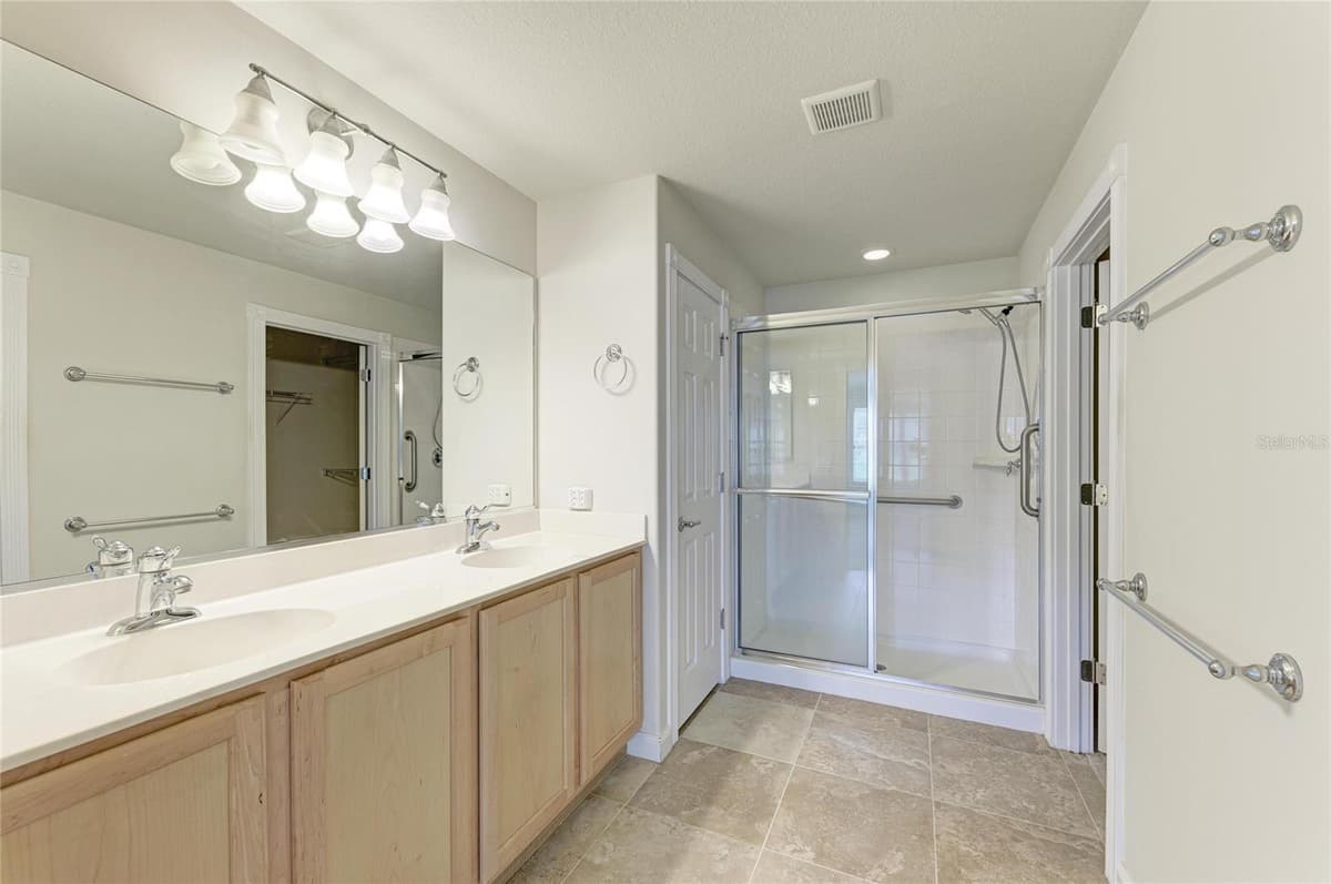 13275 HUERTA STREET — photo 32 of 85
