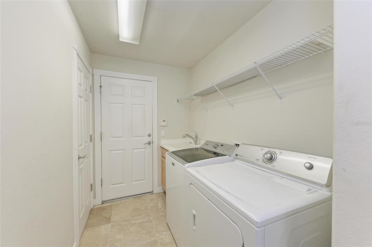 13275 HUERTA STREET — photo 46 of 85