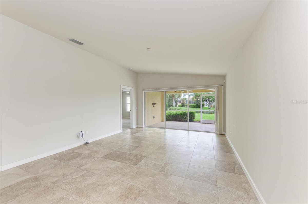 13275 HUERTA STREET — photo 22 of 85