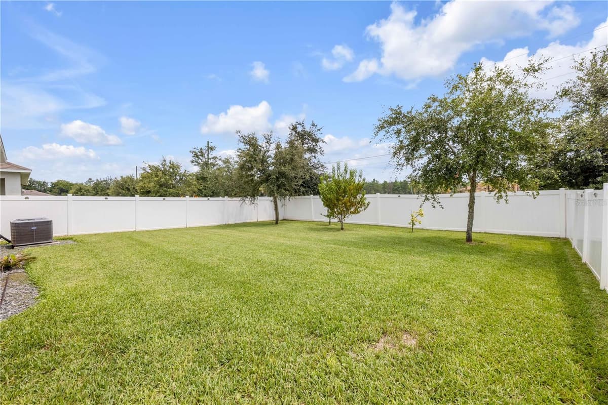 2624 NEVERLAND DRIVE — photo 36 of 44