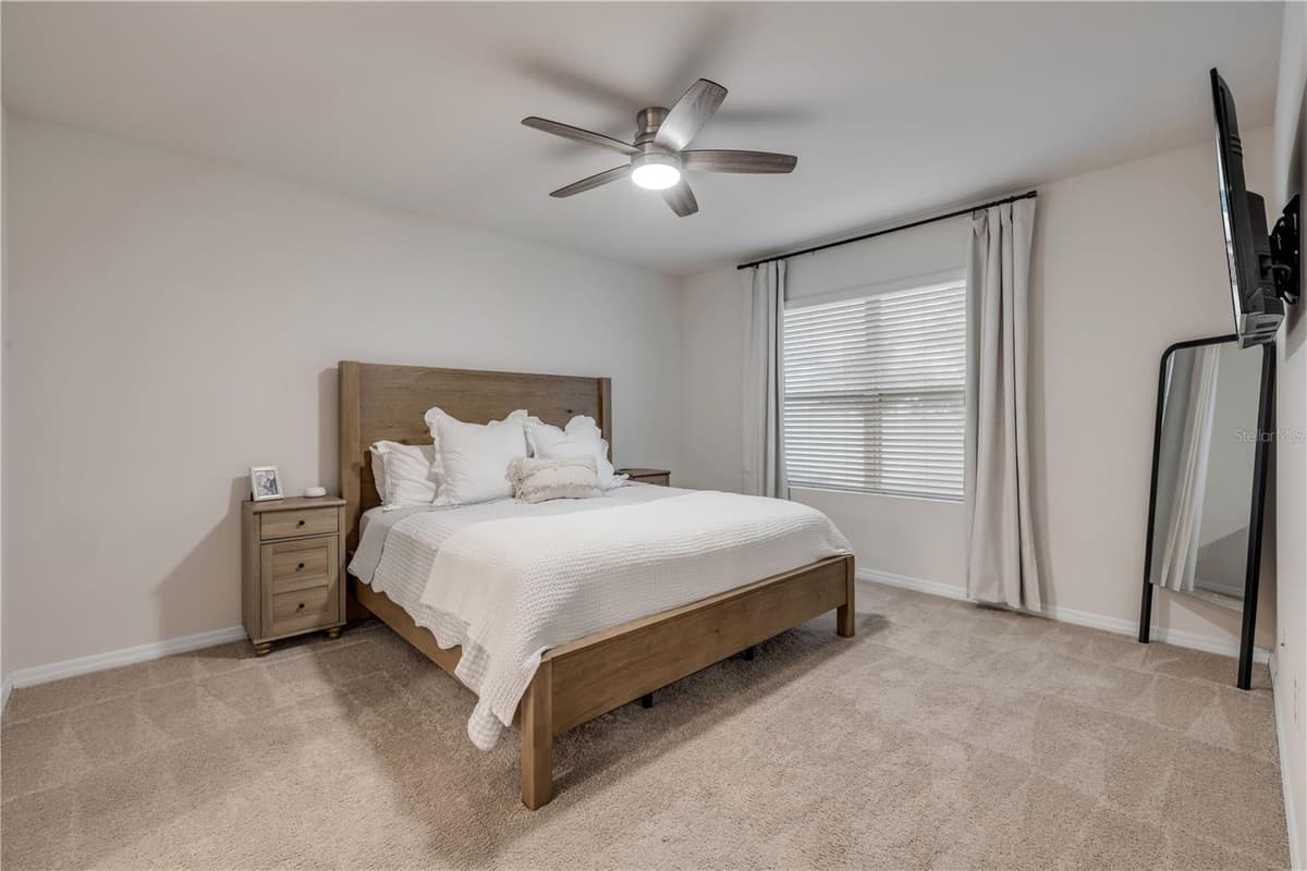 2624 NEVERLAND DRIVE — photo 20 of 44