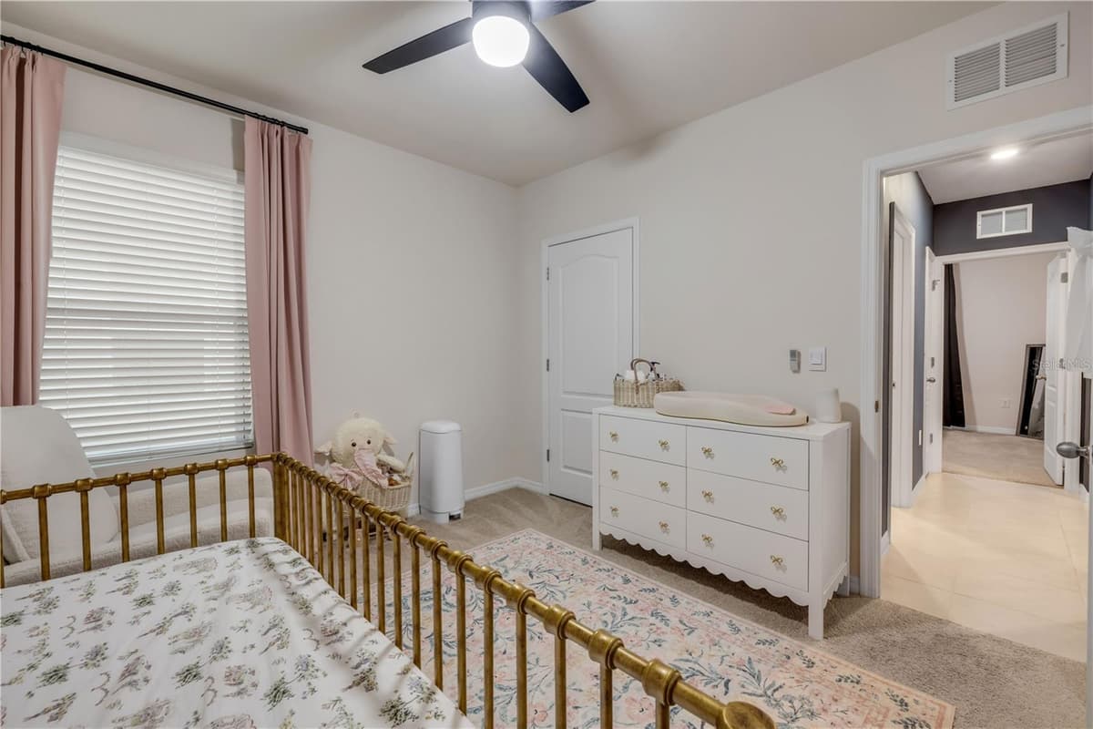 2624 NEVERLAND DRIVE — photo 29 of 44