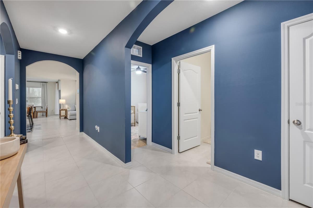 2624 NEVERLAND DRIVE — photo 27 of 44