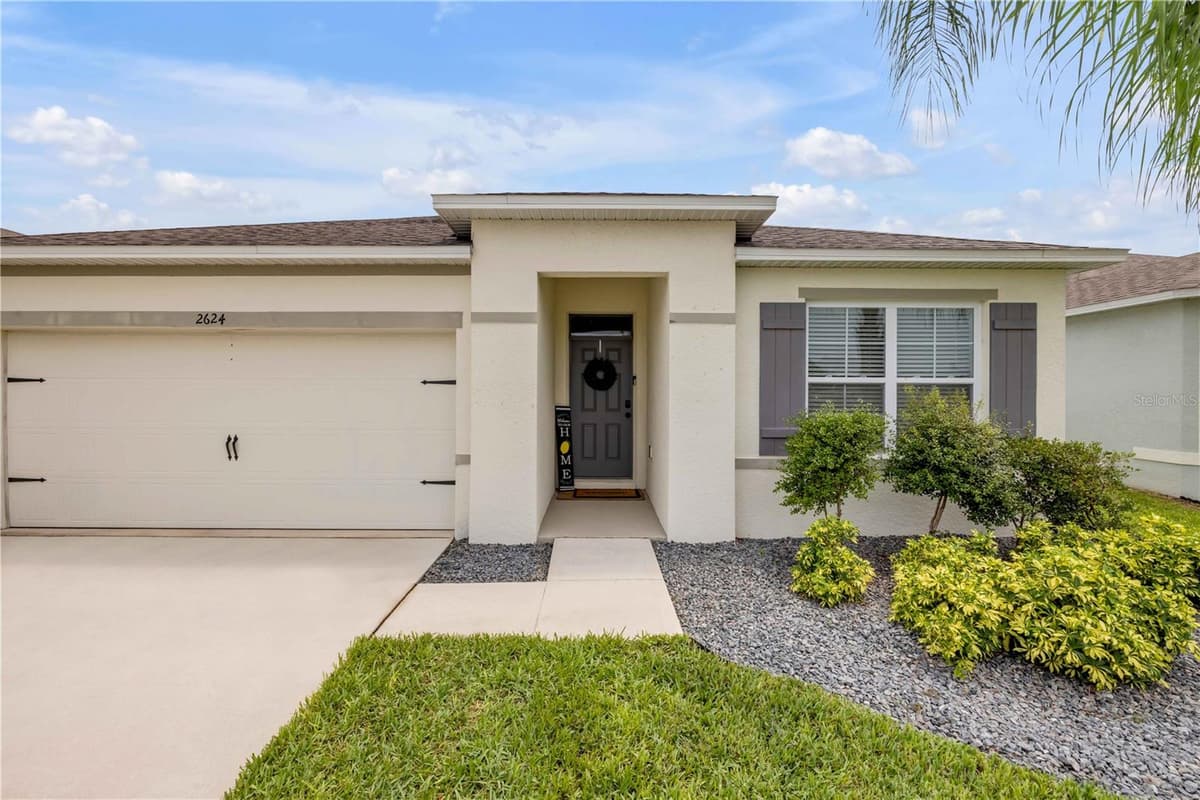 2624 NEVERLAND DRIVE — photo 4 of 44