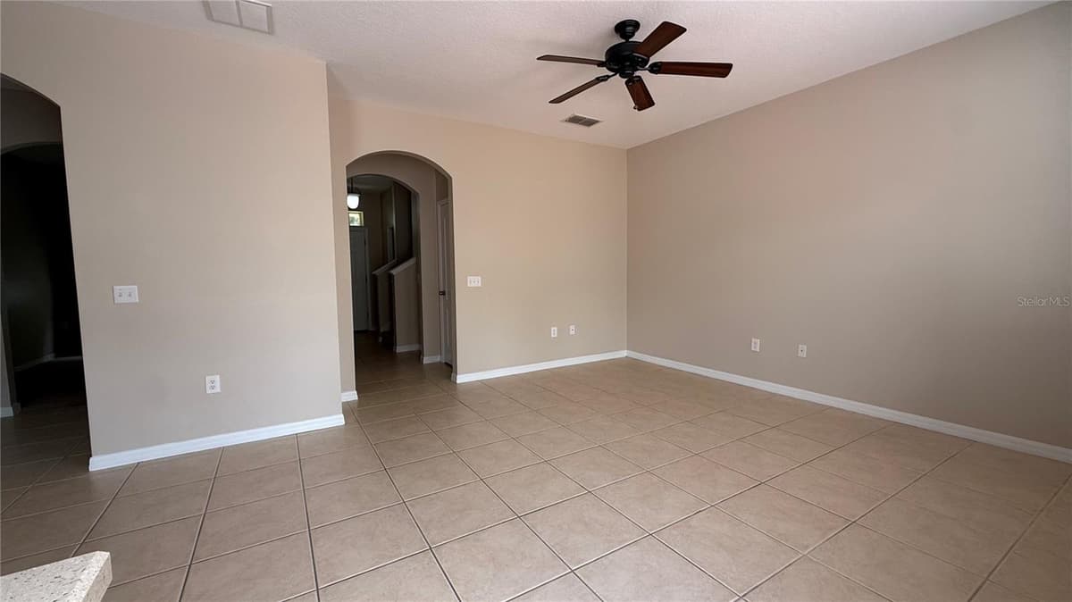 7108 FIVE OAKS DRIVE — photo 18 of 35