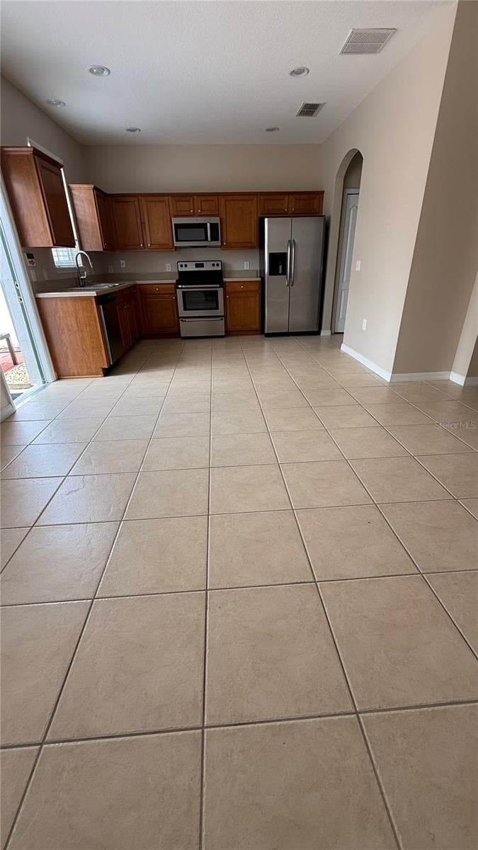 7108 FIVE OAKS DRIVE — photo 21 of 35